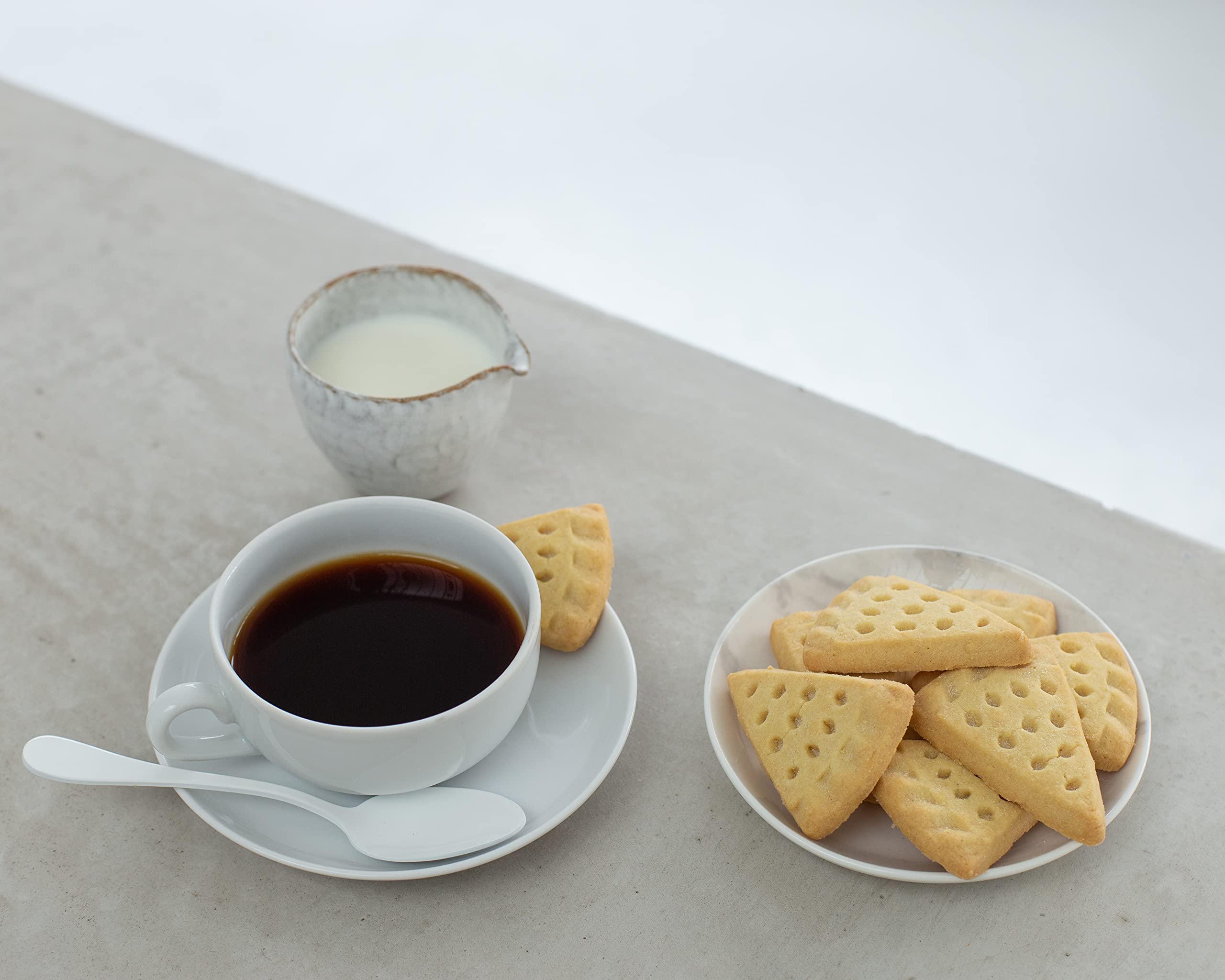 Walkers Classic Shortbread Triangles, 5.3 oz