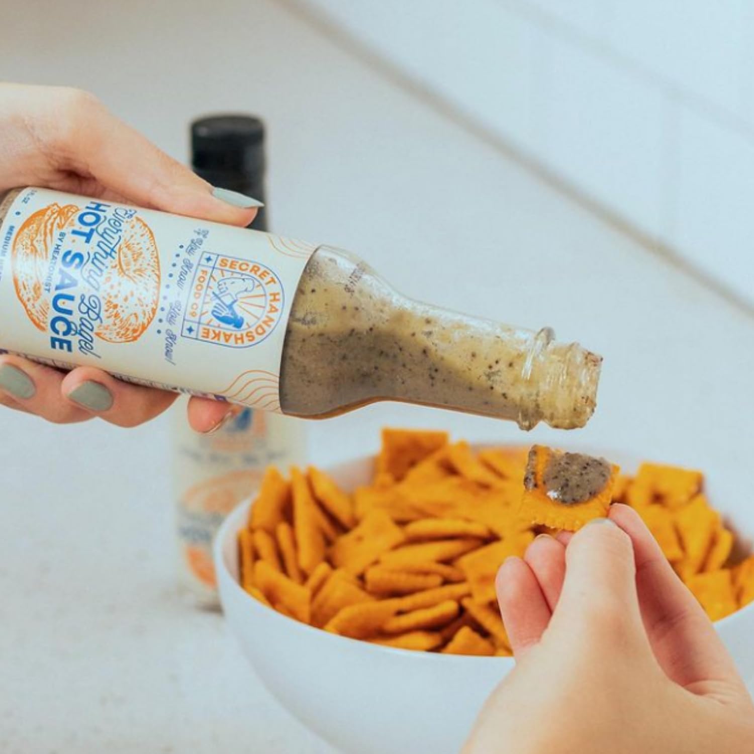 Everything Bagel Sauce by Secret Handshake Food Co., Mild Heat Hot Sauce With Flavors of Scorpion Pepper Powder, Sesame Seeds & Turmeric, Made With All Natural Ingredients, 5 fl oz Bottle (1-Pack)