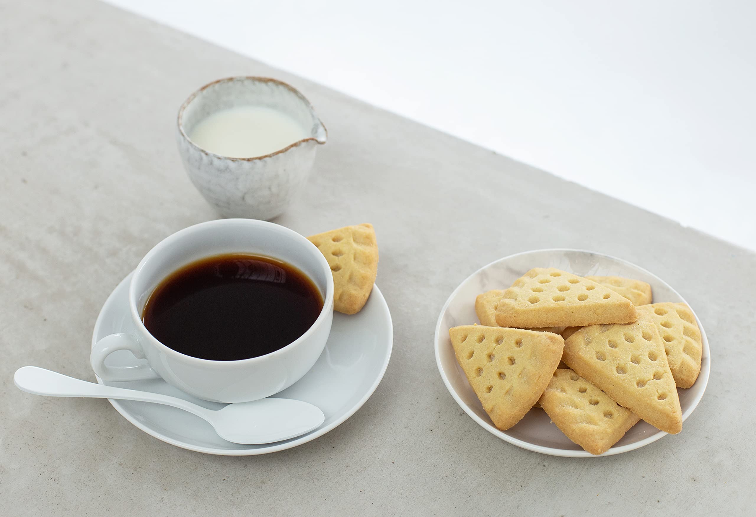 Walkers Classic Shortbread Triangles, 5.3 oz